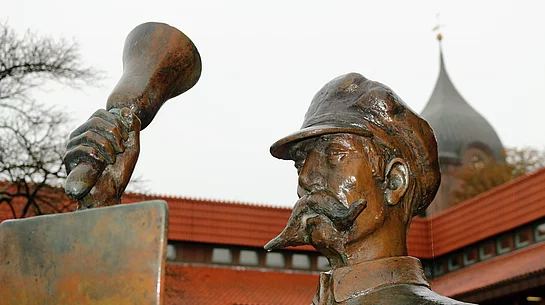 Utroper vor dem Rathaus